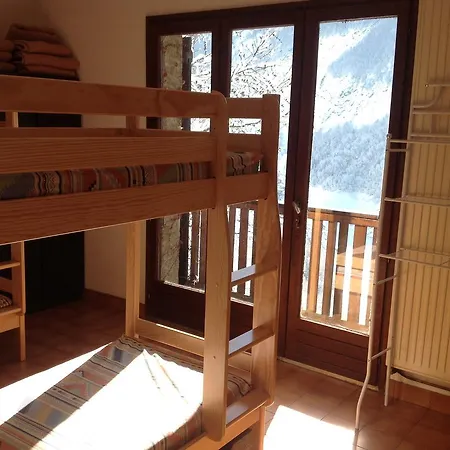 Hostel Gite L'emparis Mizoen